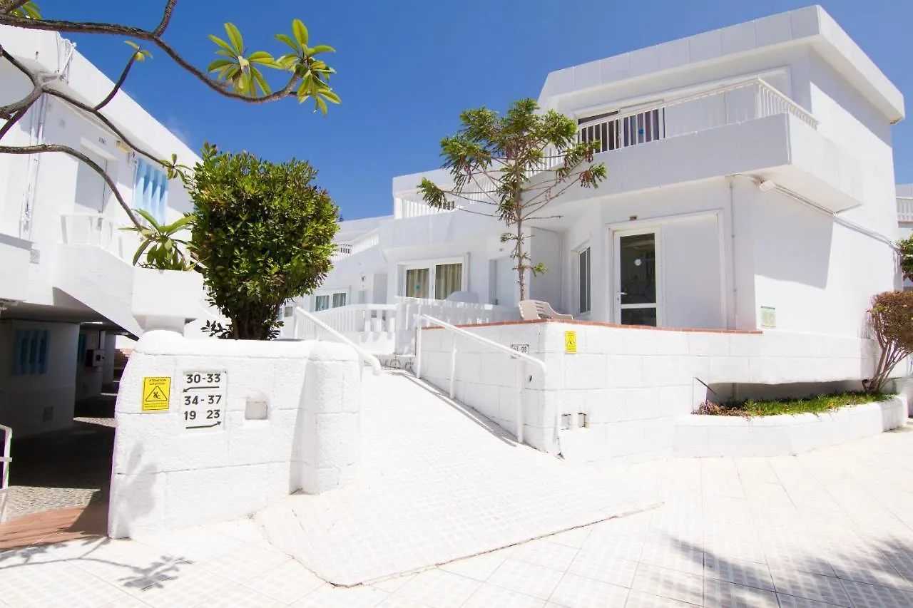 Апарт-отель Checkin Bungalows Atlantida Лос Кристианос