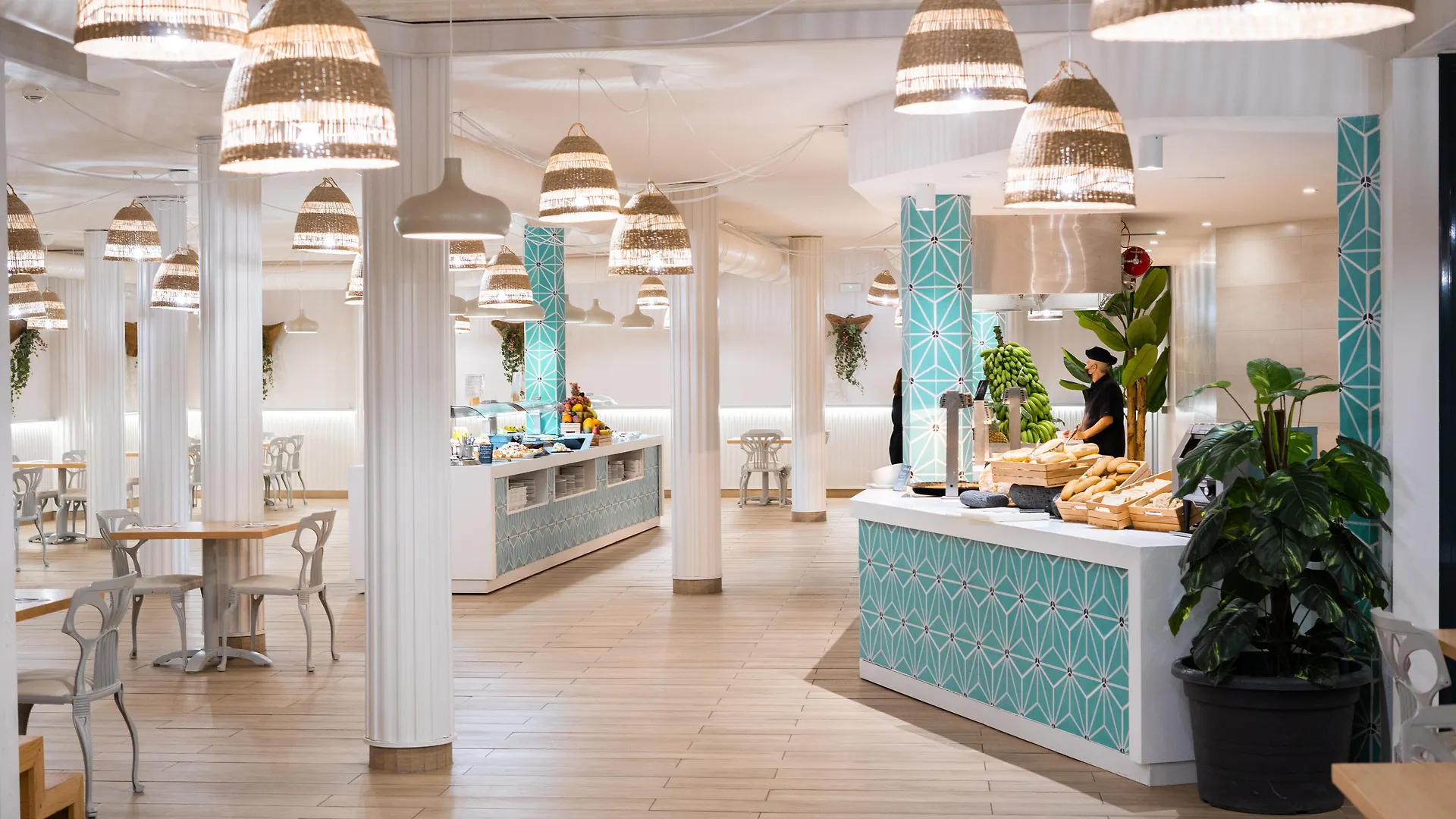 Aparthotel Checkin Bungalows Atlantida Los Cristianos