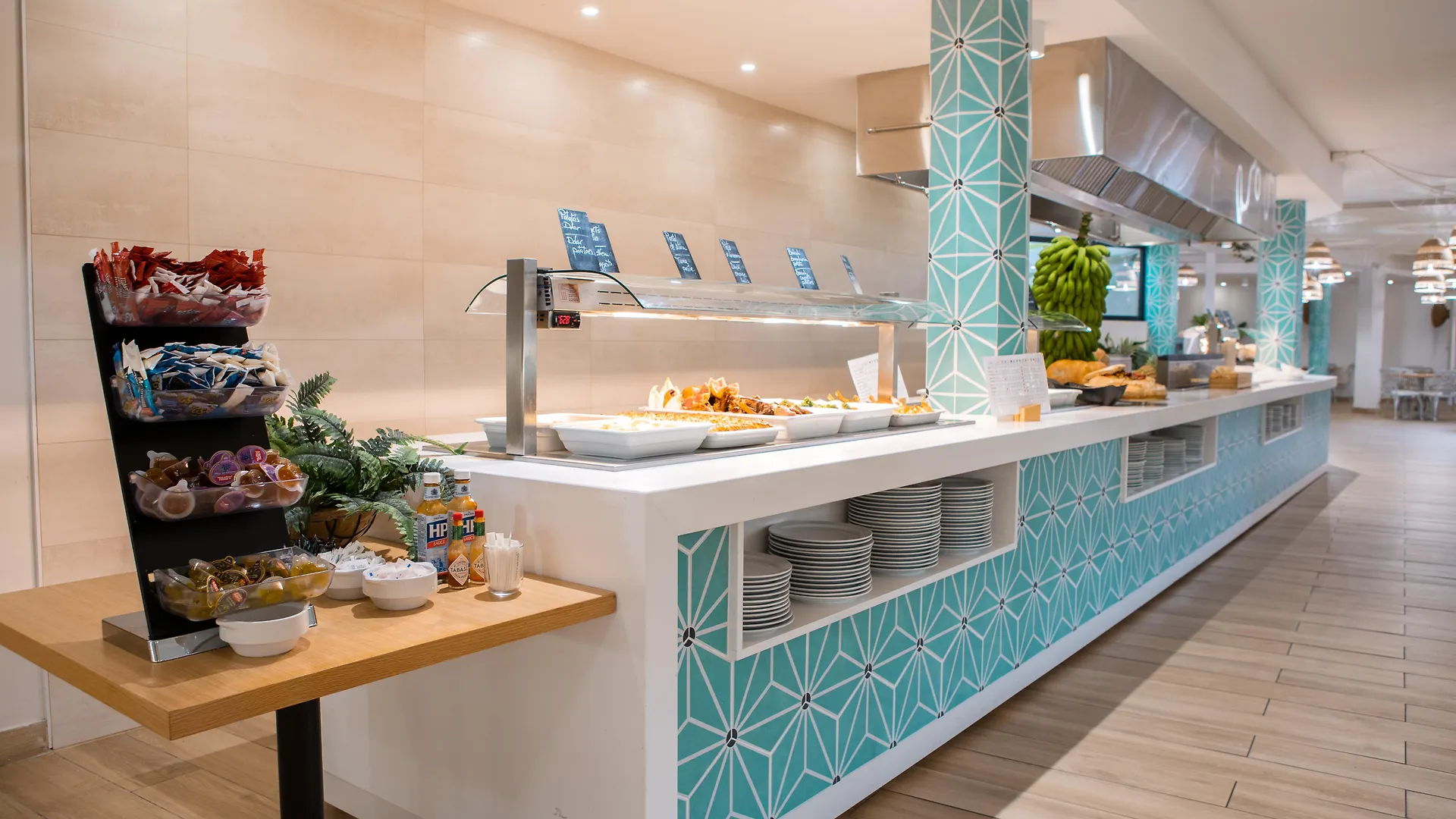 Aparthotel Checkin Bungalows Atlantida Los Cristianos
