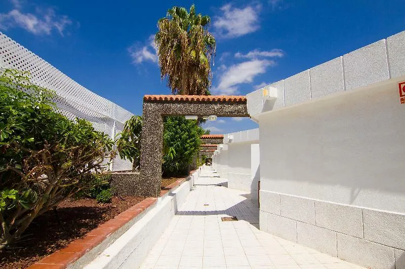 Aparthotel Checkin Bungalows Atlantida Los Cristianos